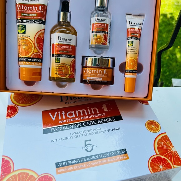 Facial skin care kit - Picture 2 of 5